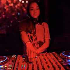 Ana-Lucid LIVE For Makes Me Human (Traumer Opening Set)