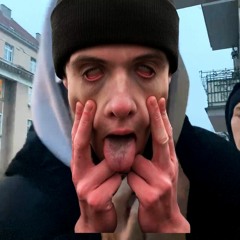 WoLa -Ukurwiony skunem
