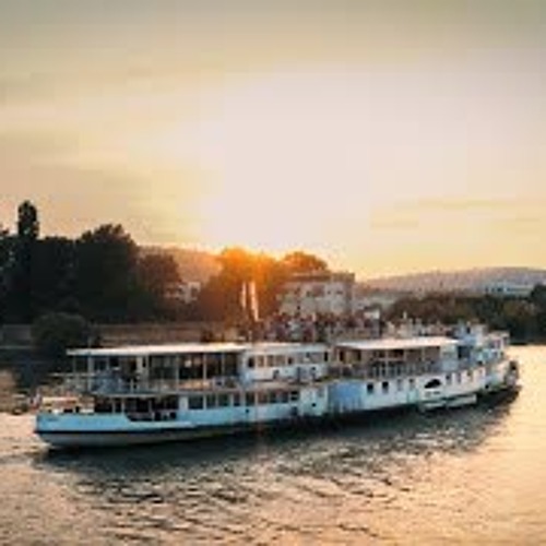 Camo & Krooked & Mefjus (DJ Set), Live From A Boat - UKF On Air