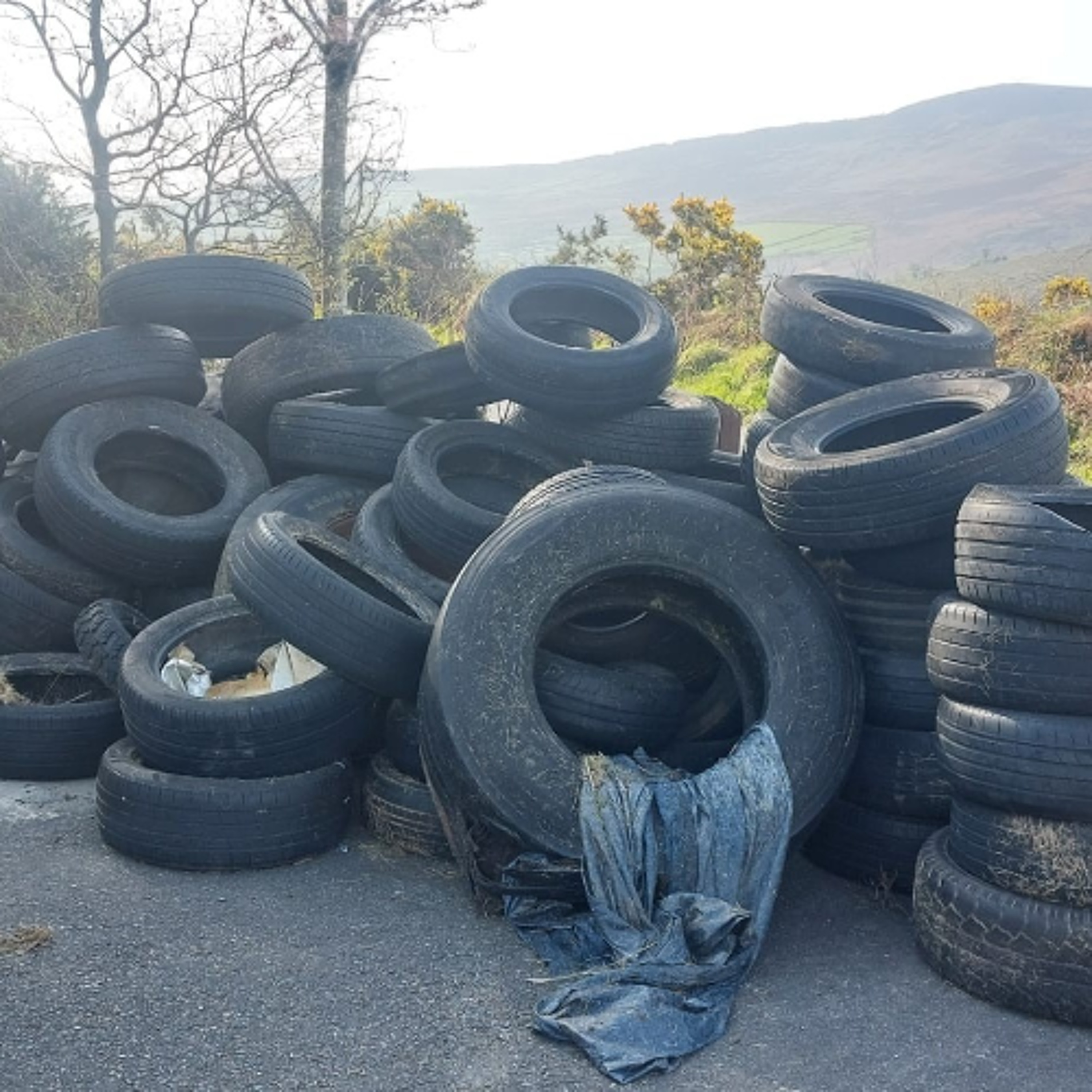 KCLR News; Carlow County Council's Environment Dept spokesperson on tyres found on Mount Leinster ( episode artwork