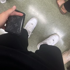 VIVIENNEWEST(Feat.yanghyeonmin)