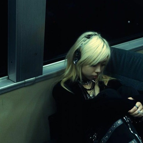 Stream Destroy Lonely Lights Off [clayco] by 𖤐 Listen online for