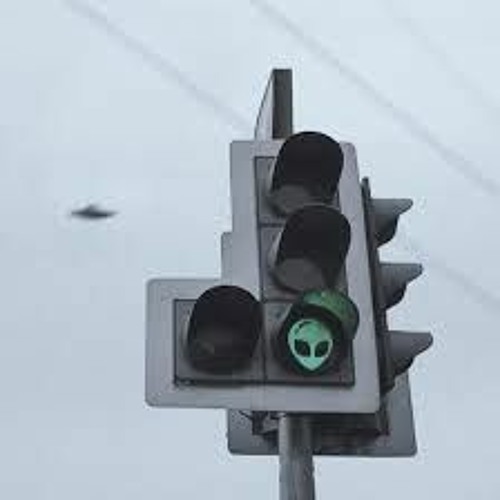 КОСМОНАВТОВ НЕТ - НЕ СВЕТИТ