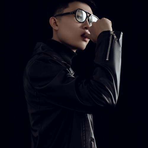 Đẹp trai thì mới có nhiều gái theo  -  DJ TODY