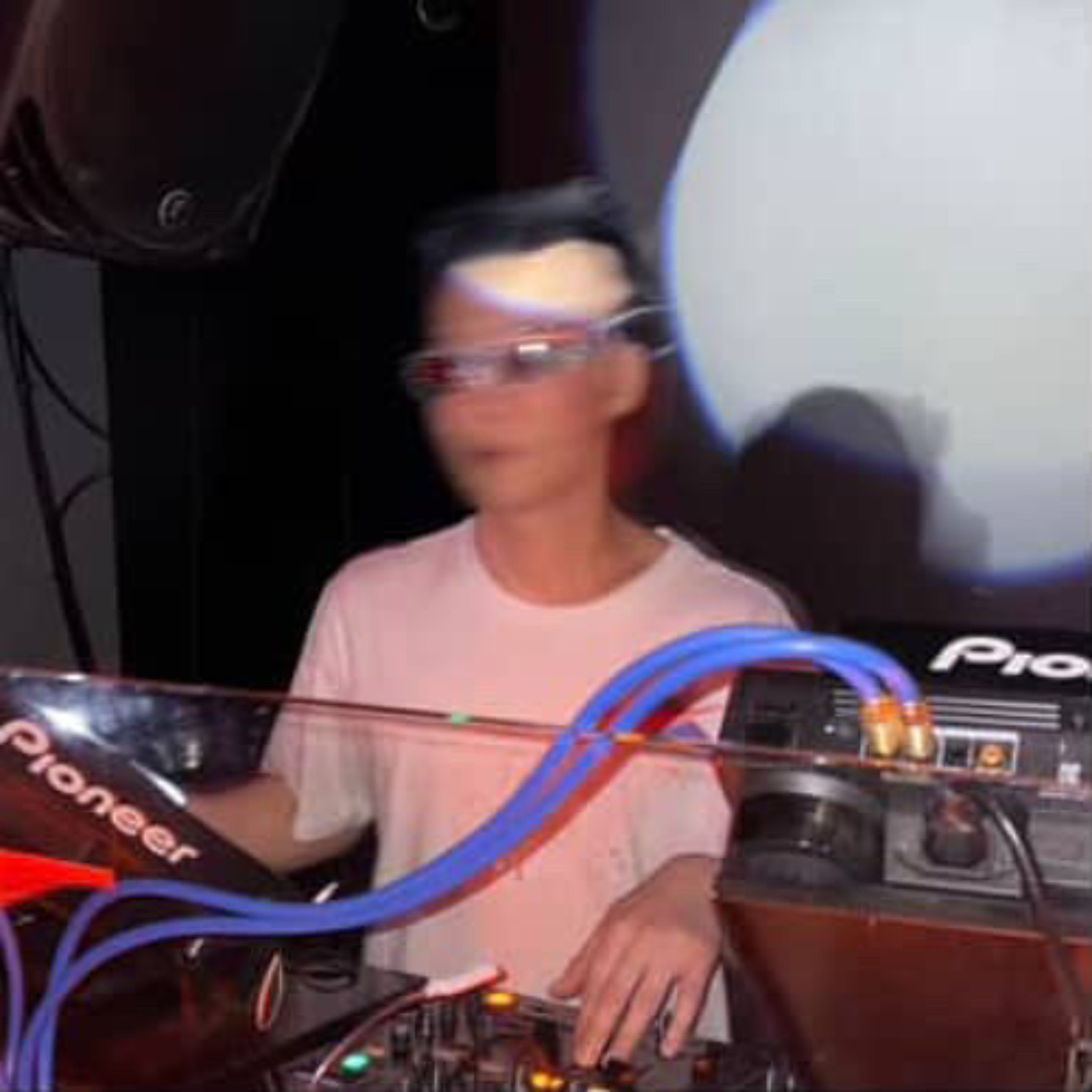 Diggin Da Vibe - PLOI with kakifromseoul 01.07.26 | VISLA FM episode artwork