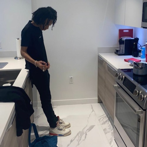 lil tecca , iann dior - pop out
