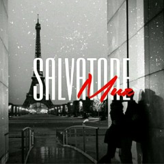 Она любит танцевать