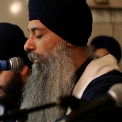 Maerae Man Gur Gur Karath Sadhaa Sukh Paaeeai - Bhai Harpreet Singh Jee (Toronto)