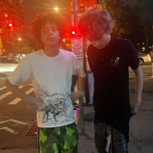 Nettspend, Xaviersobased - Kick em' out / Neighbor