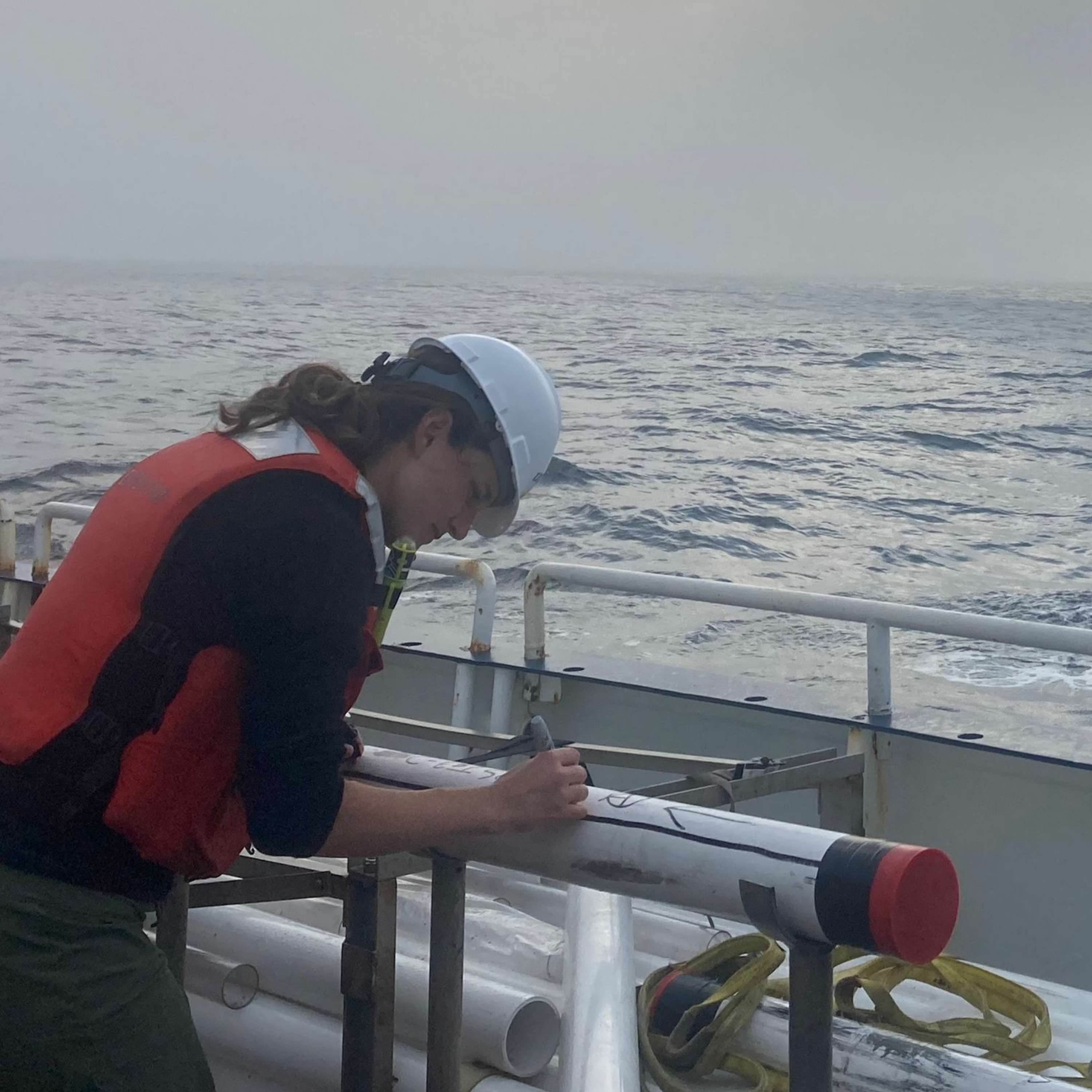 What can mud reveal about the history of oceans? episode artwork