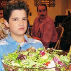 GIbby's huge salad (OST)