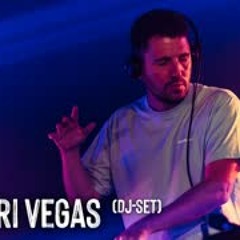 Dimitri Vegas @ ADE (LIVE DJ-set) | SLAM!