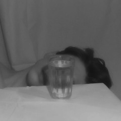 عض اصبعك هذا دمعك