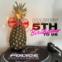 04 Joyeux anniversaire mon ami ananas