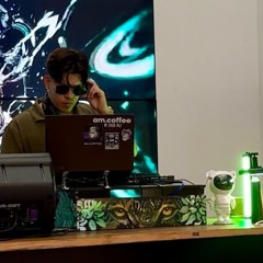 AM.COFFEE 2025 DJ SEVEN