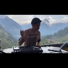 Live @Pahadibliss  Hotel Kasol, India.