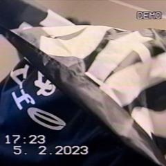 AyooLii - Fell in luv Ft Maz G (Prod. By AyooLii)