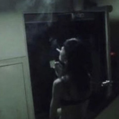 بحبها لغيري أحرقتني