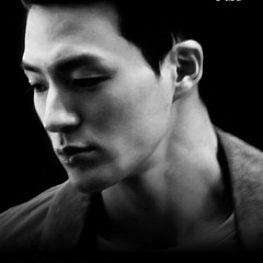 ดอกไม้ในมือโจร Ost.มธุรสโลกันตร์ _ คิง พิเชษฐ์ [Official MV].m4a