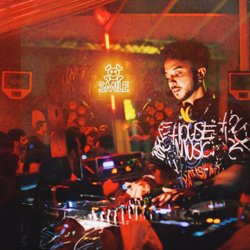 SHARK GROOVER @ Smile Music BH 2025