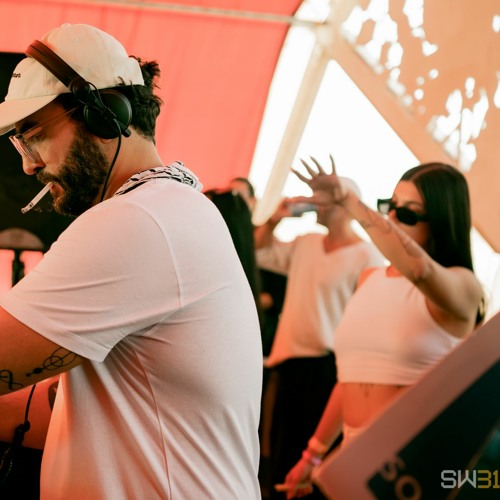 Maher Daniel Live at Sunwaves 31