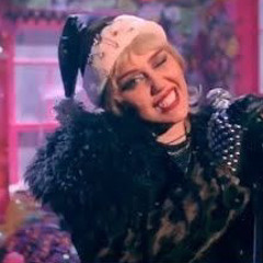 Miley Cyrus - Last Christmas (Wham! Cover)