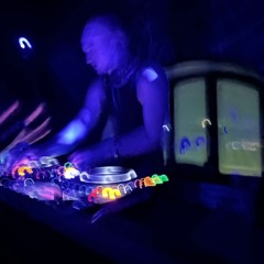 Scream (Acid Techno Free DL)