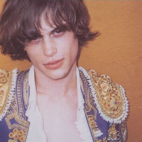 NOSTYLIST- Destroy Lonely (tiktok edit)