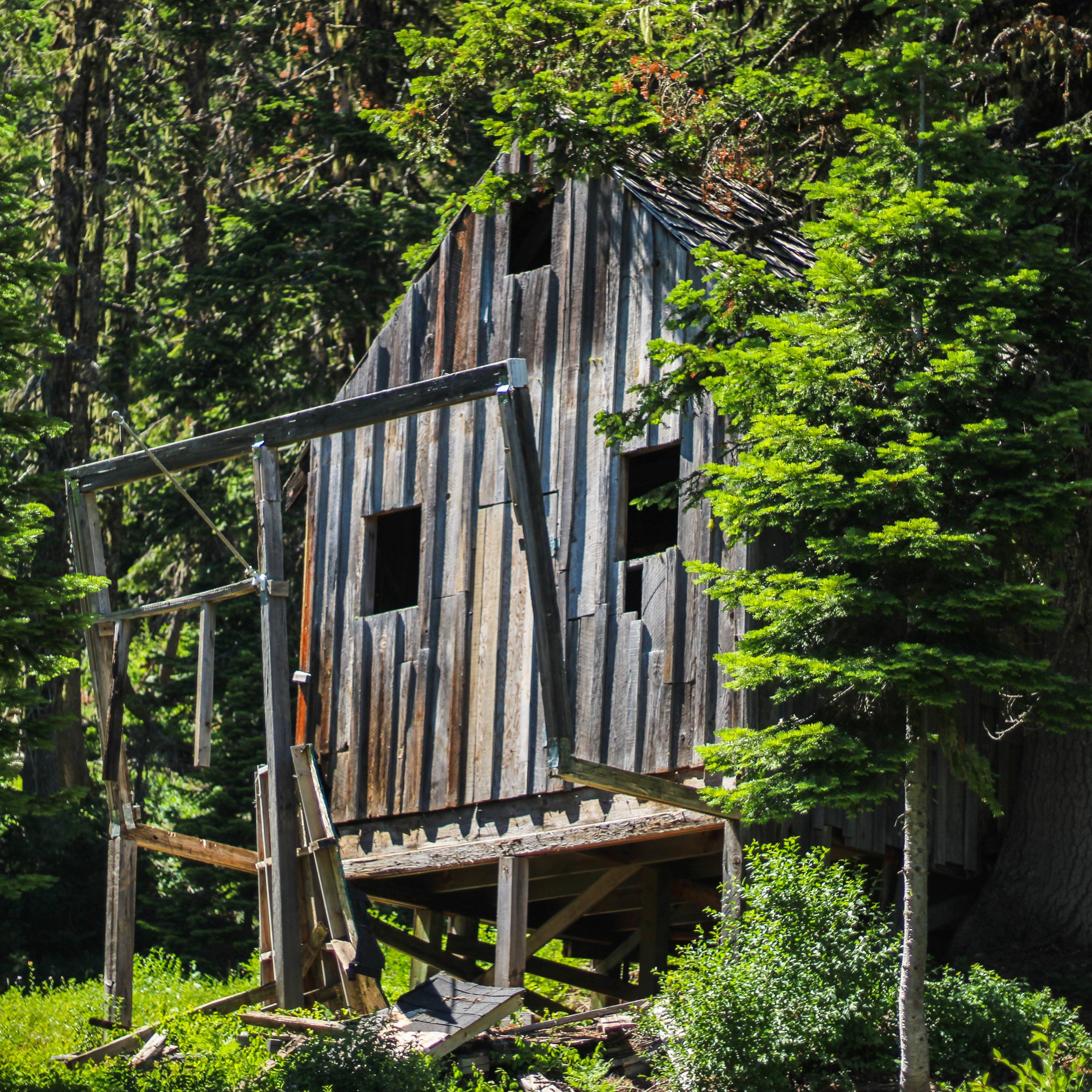 Explore Oregon Podcast: The state\'s most beautiful places and biggest issues