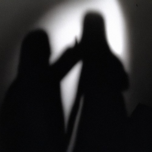 What are you hiding (feat. Eleanor Forte)