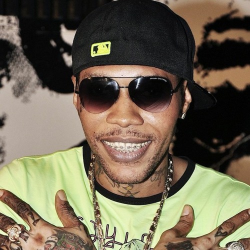 Vybz Kartel - Beg Yuh Always On Time (Mashup)