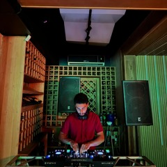 Etalage Podcast Series 005 - Joshua Arocha - "Love is The Message"