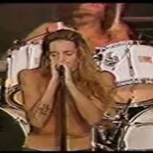 Skid Row -  18 and Life (Live at Wembley 1991).mp3