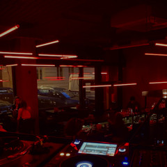 Live DJ mixes 🪬