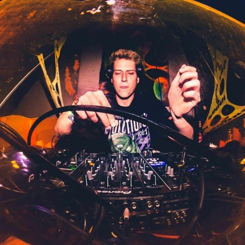 Run N Bass - MIBCREW REVOLUTION Radio Show - PRMT006