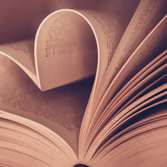 Three Sensual Love Poems for mezzo-soprano and piano (2010) (excerpt)