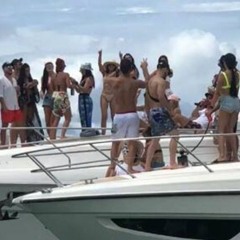 Privadito en yate!!🕺🏻🕺🏻