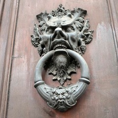 Face Knocker