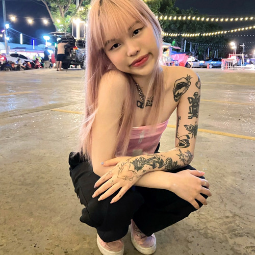 BaebiBetti - BUS STOP ft.2hox