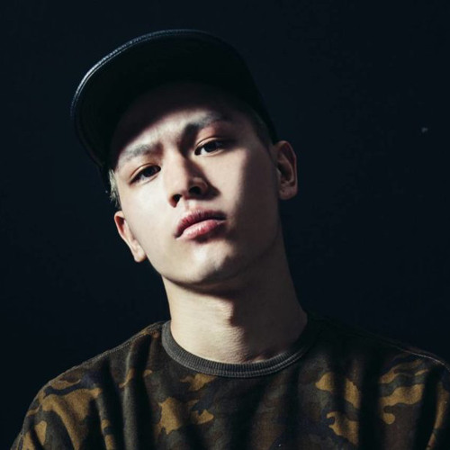 Stream T-Pablow - City Light by q | Listen online for free on