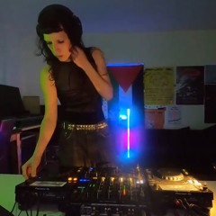 Alexxe | Dancefloor Technology #005 @Rádio Quântica