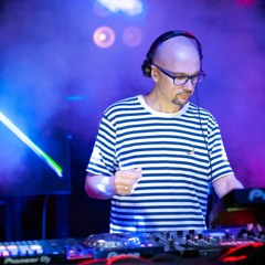 Sergey Sanchez @ Mi Rus Promo & DJ Studio 09.08.2020