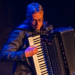 Vuelvo al Sur - Astor Piazolla