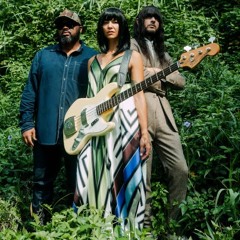 Khruangbin - White Gloves ii (DKODA Remix)