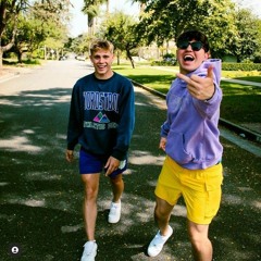 Charlieonafriday - Lift Off (feat. Xavier Weeks)