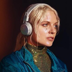 Tove Lo - Keep Me Up (Unreleased From Queen of the Clouds)