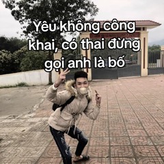 anh dung o truoc mat e. by Dat Nghe An