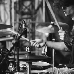 SHUT UP MY MOMS CALLING (DNB REMIX) -  HOTEL UGYL