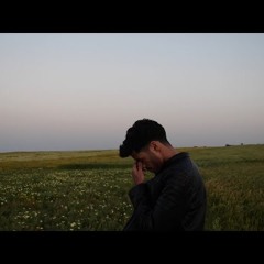 Aujiss - Matb9aych katghwti (Official Music Video)