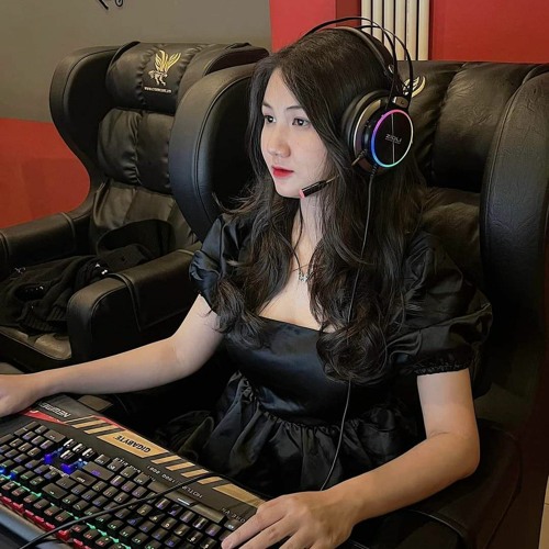 chill depp-Anh Nên Yêu Cô Ấy  Hot TikTok nonstop vinahouse2022 remix tiktok.mp3